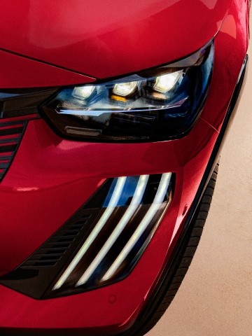 PEUGEOT E-208 full LED Headlamps