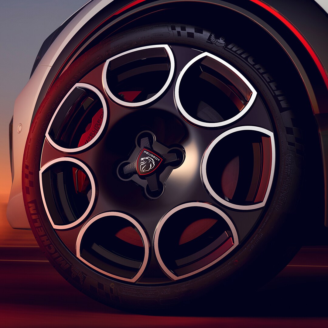 New PEUGEOT E‑208 GTi 18‑inch perforated alloy wheels