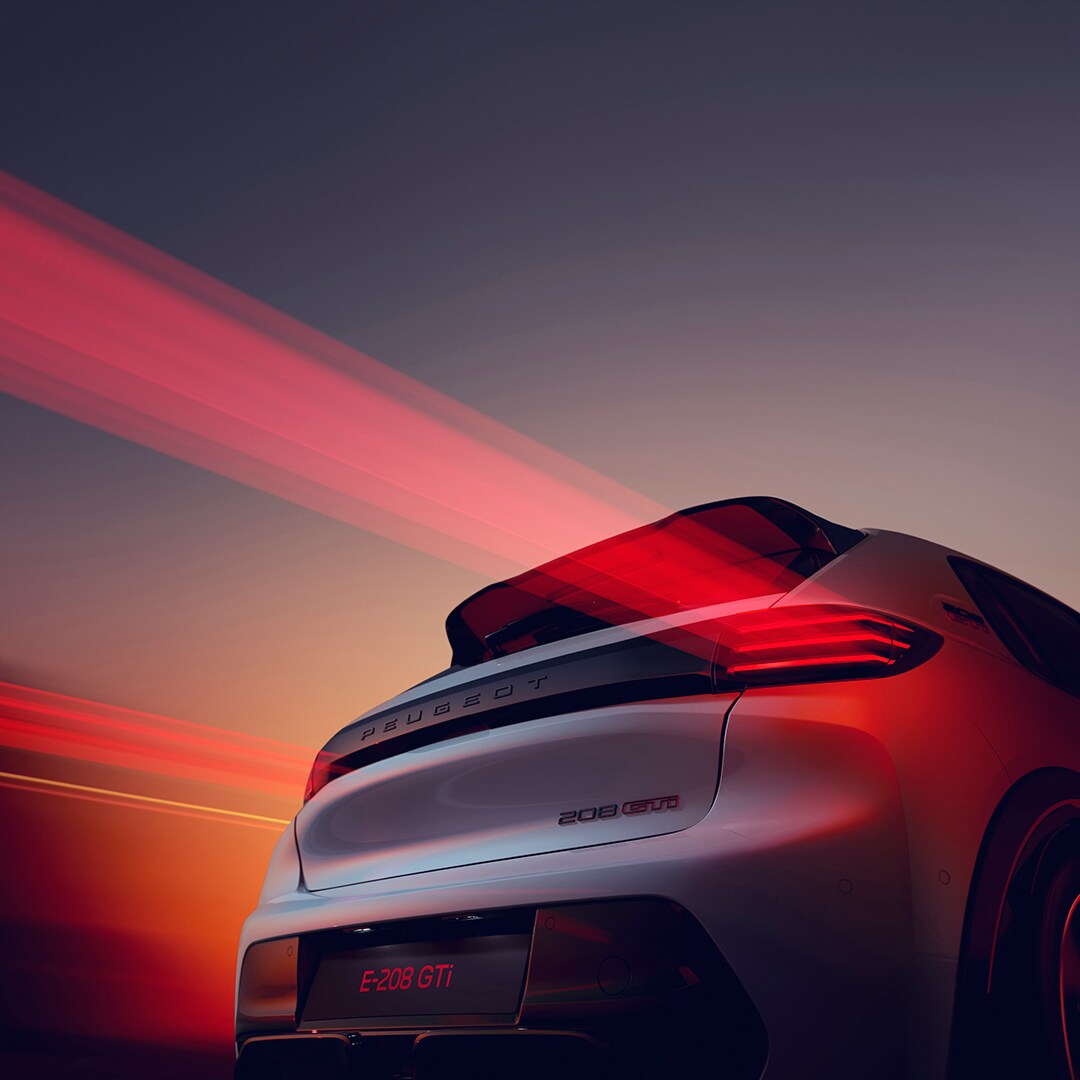 New PEUGEOT E‑208 GTi rear view