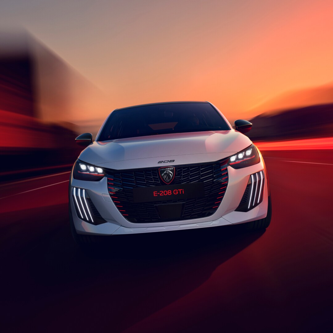 New PEUGEOT E‑208 GTi front view