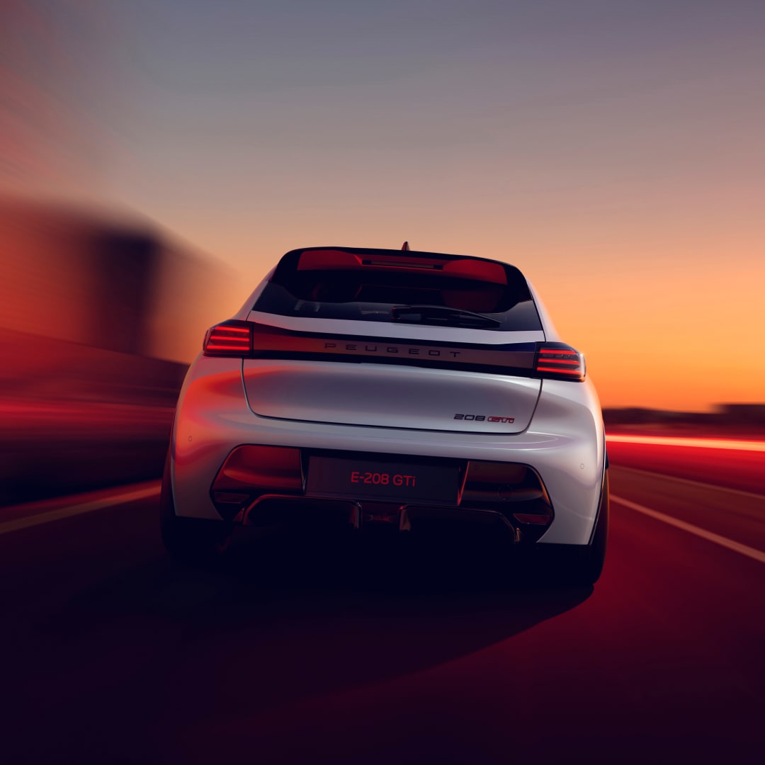 New PEUGEOT E‑208 GTi rear view
