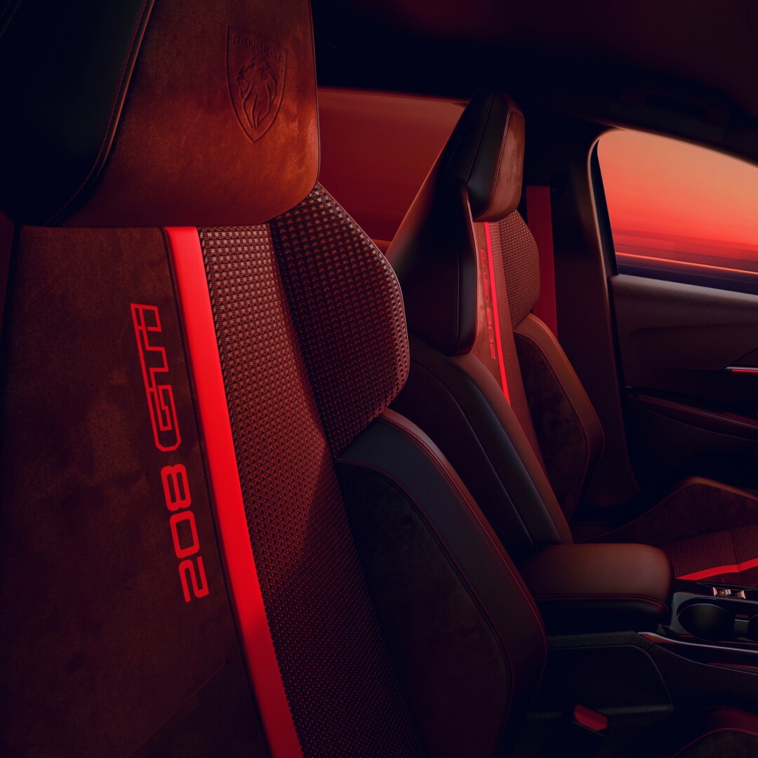 New PEUGEOT E‑208 GTi seat detail
