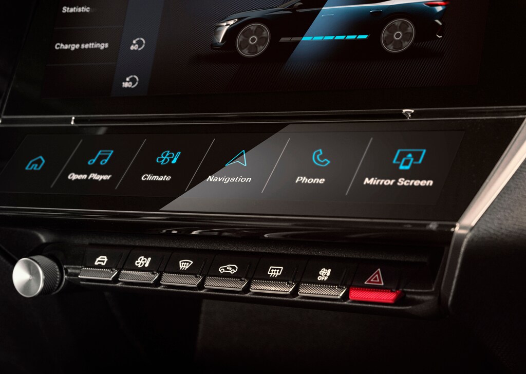 New PEUGEOT E-408 i-toggles